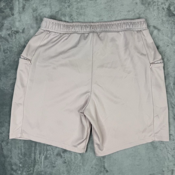 Men's Puma Outfit Matching 2 Piece Set Shirt & Shorts Shirt Sz L Shorts Sz L - Picture 16 of 16